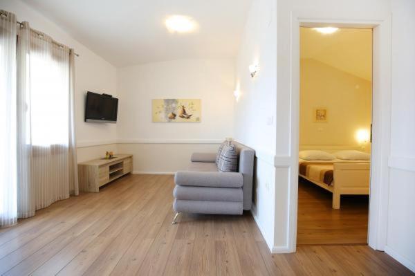 Sukošan Apartments Lena מראה חיצוני תמונה
